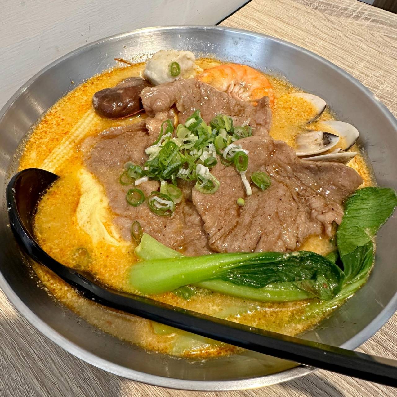 台南美味食記|丼煲處(丼燒24)|經典燒肉煲湯麵食、平價創意料理、湯品小菜佳餚之丼煲處美食饗宴! - 第23張圖 台南美味食記|丼煲處(丼燒24)|經典燒肉煲湯麵食、平價創意料理、湯品小菜佳餚之丼煲處美食饗宴!