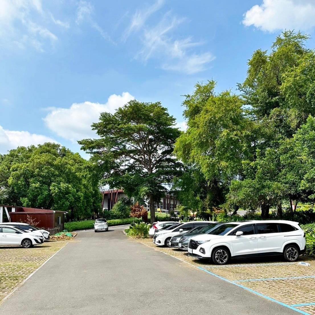 彰化縣社頭鄉露營推薦|Qinshui Resort清水那方豪華露營|全國唯一可以泡溫泉的豪華露營,近擁大片綠意生態,適合各齡層之免裝備懶人露營入住心得分享! - 第13張圖 彰化縣社頭鄉露營推薦|Qinshui Resort清水那方豪華露營|全國唯一可以泡溫泉的豪華露營,近擁大片綠意生態,適合各齡層之免裝備懶人露營入住心得分享!