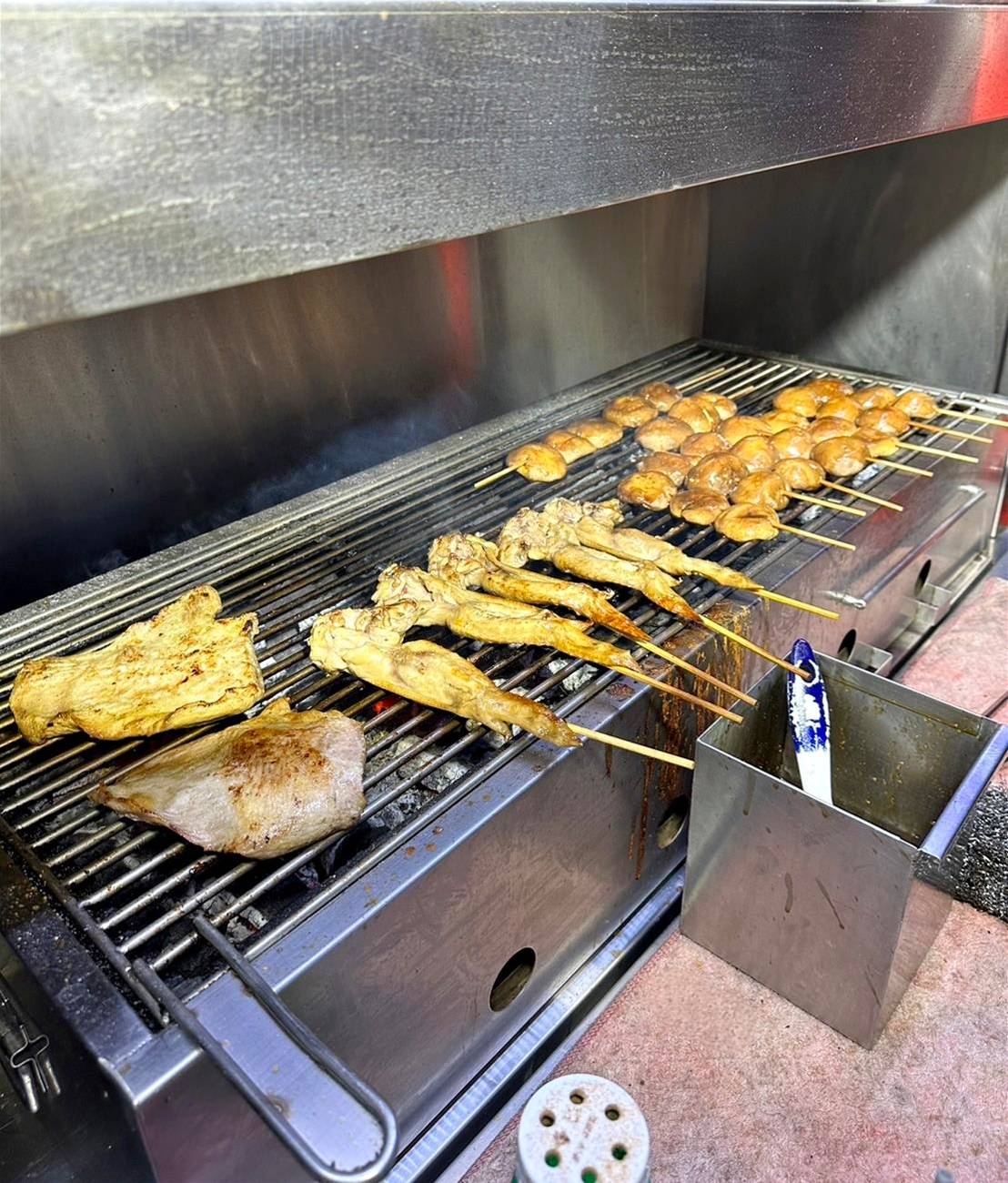 專業活動燒烤餐車到府服務推薦|王牌總匯烤—燒烤外燴餐車|一通電話立即服務,獨家秘製醬汁搭配,炭烤佳餚讓人驚艷,提供客製化菜單服務! - 第14張圖 專業活動燒烤餐車到府服務推薦|王牌總匯烤—燒烤外燴餐車|一通電話立即服務,獨家秘製醬汁搭配,炭烤佳餚讓人驚艷,提供客製化菜單服務!