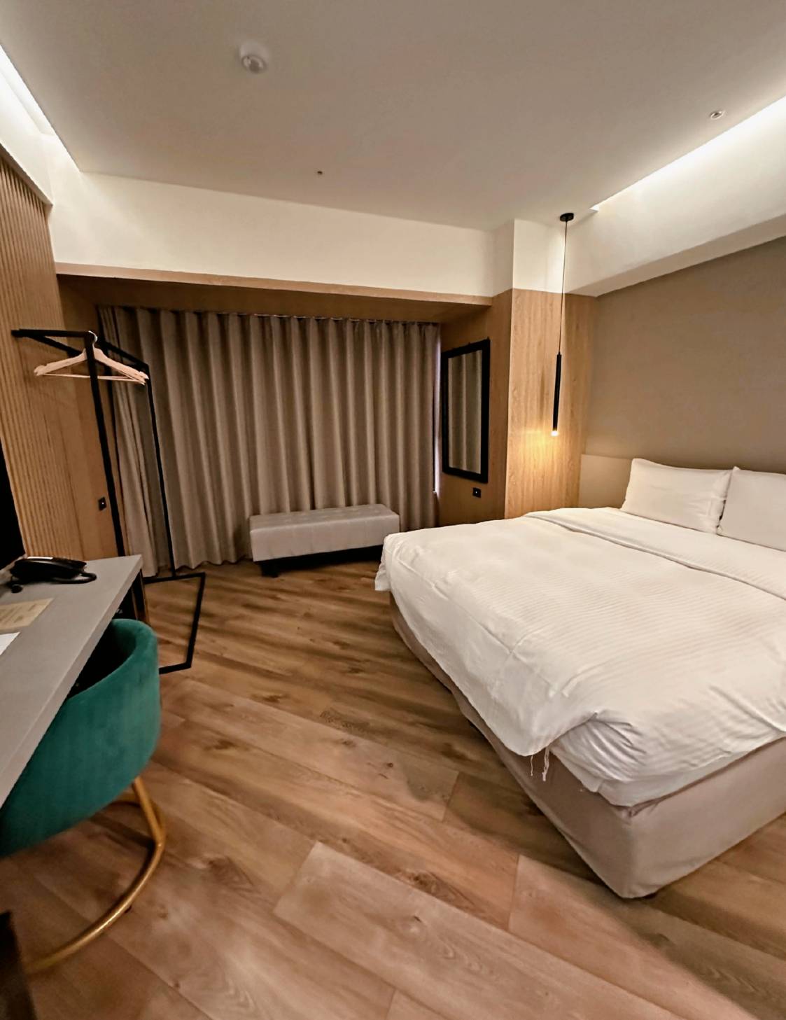 高雄市前金區住宿推薦｜高雄行旅 Hotel Leisure Kaohsiung｜高雄捷運前金站步行1分鐘，吃喝玩樂生活機能方便，盡享悠然愜意休閒時光之高雄行旅入住心得分享！