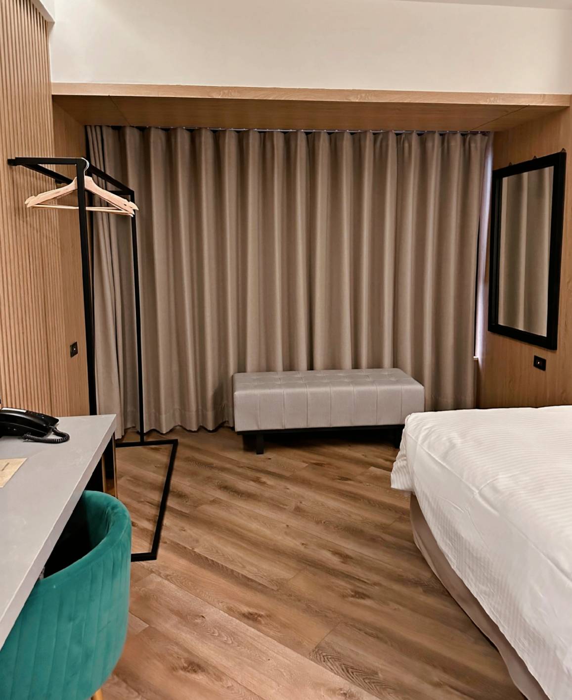 高雄市前金區住宿推薦｜高雄行旅 Hotel Leisure Kaohsiung｜高雄捷運前金站步行1分鐘，吃喝玩樂生活機能方便，盡享悠然愜意休閒時光之高雄行旅入住心得分享！