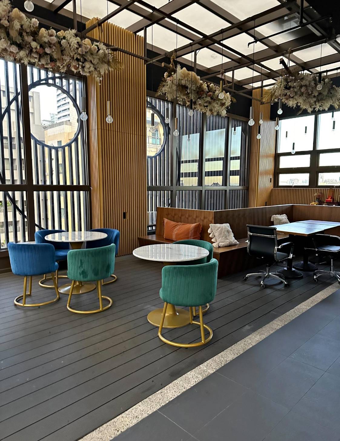 高雄市前金區住宿推薦｜高雄行旅 Hotel Leisure Kaohsiung｜高雄捷運前金站步行1分鐘，吃喝玩樂生活機能方便，盡享悠然愜意休閒時光之高雄行旅入住心得分享！