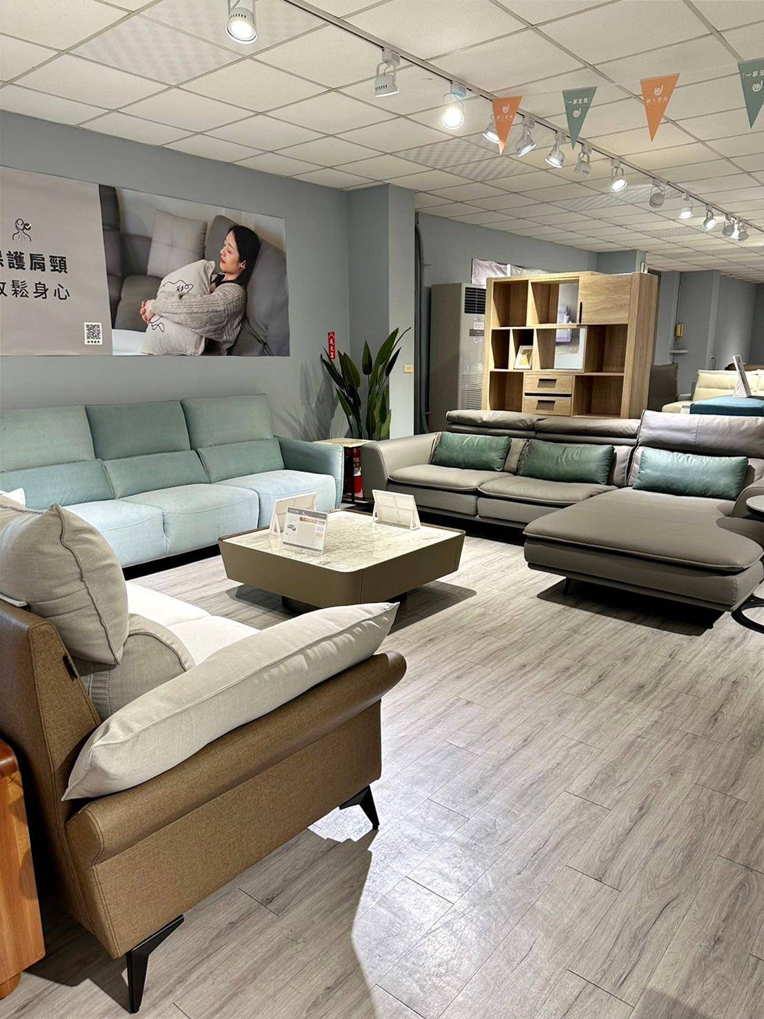 嘉義家具推薦｜明久家具嘉義旗艦店｜鄰近民雄火車站，台灣在地品牌，沙發、床墊工廠直營，價格親民、CP值高，客製化家具滿足客群需求！