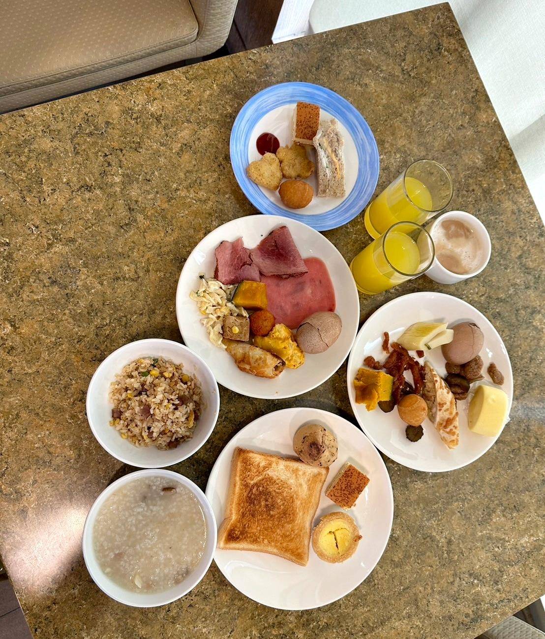 台中西屯區住宿推薦|台中碧根逢甲酒店Beacon Hotel|二訪入住經典客房,自助早餐豐富多樣,地下室設停車場,距離逢甲夜市步行僅1分鐘,吃喝玩樂生活樣樣便利之碧根逢甲酒店入住心得分享! - 第61張圖 台中西屯區住宿推薦|台中碧根逢甲酒店Beacon Hotel|二訪入住經典客房,自助早餐豐富多樣,地下室設停車場,距離逢甲夜市步行僅1分鐘,吃喝玩樂生活樣樣便利之碧根逢甲酒店入住心得分享!