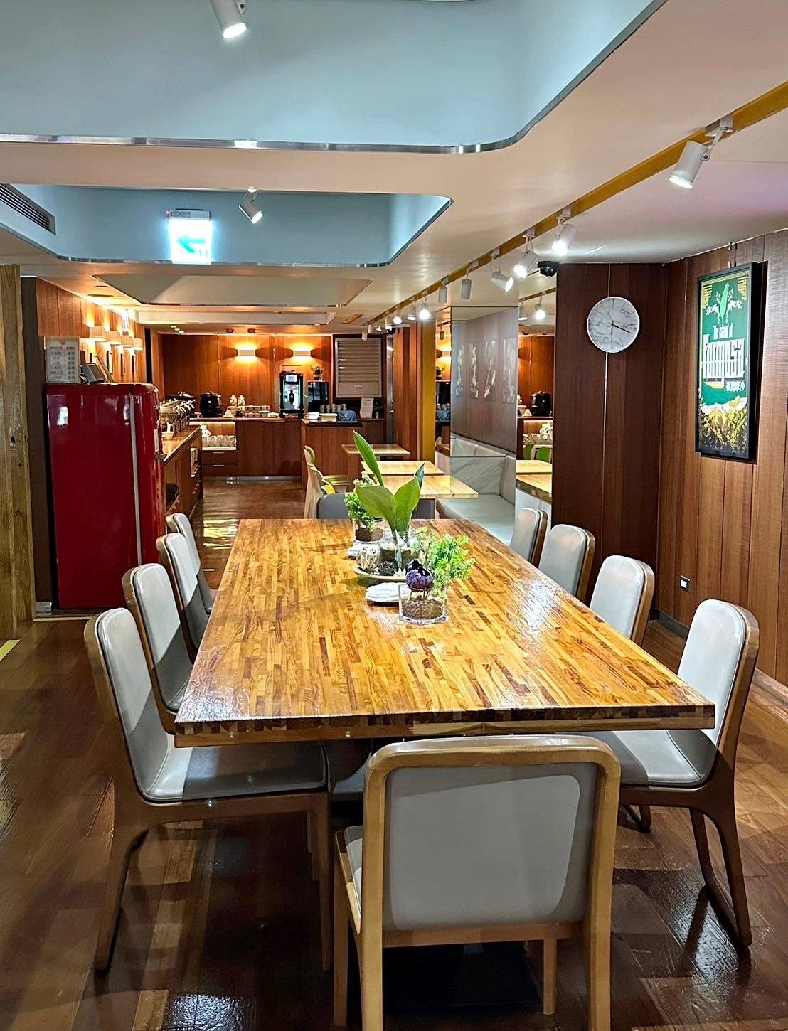 台北市萬華區住宿推薦｜薆悅酒店西寧館 Inhouse Hotel Taipei｜台北捷運西門町站步行5分鐘，吃喝玩樂生活機能方便，盡享靜謐雅致住宿氛圍之薆悅酒店西寧館開箱分享！