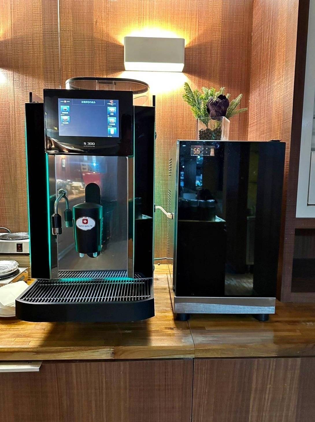 台北市萬華區住宿推薦｜薆悅酒店西寧館 Inhouse Hotel Taipei｜台北捷運西門町站步行5分鐘，吃喝玩樂生活機能方便，盡享靜謐雅致住宿氛圍之薆悅酒店西寧館開箱分享！