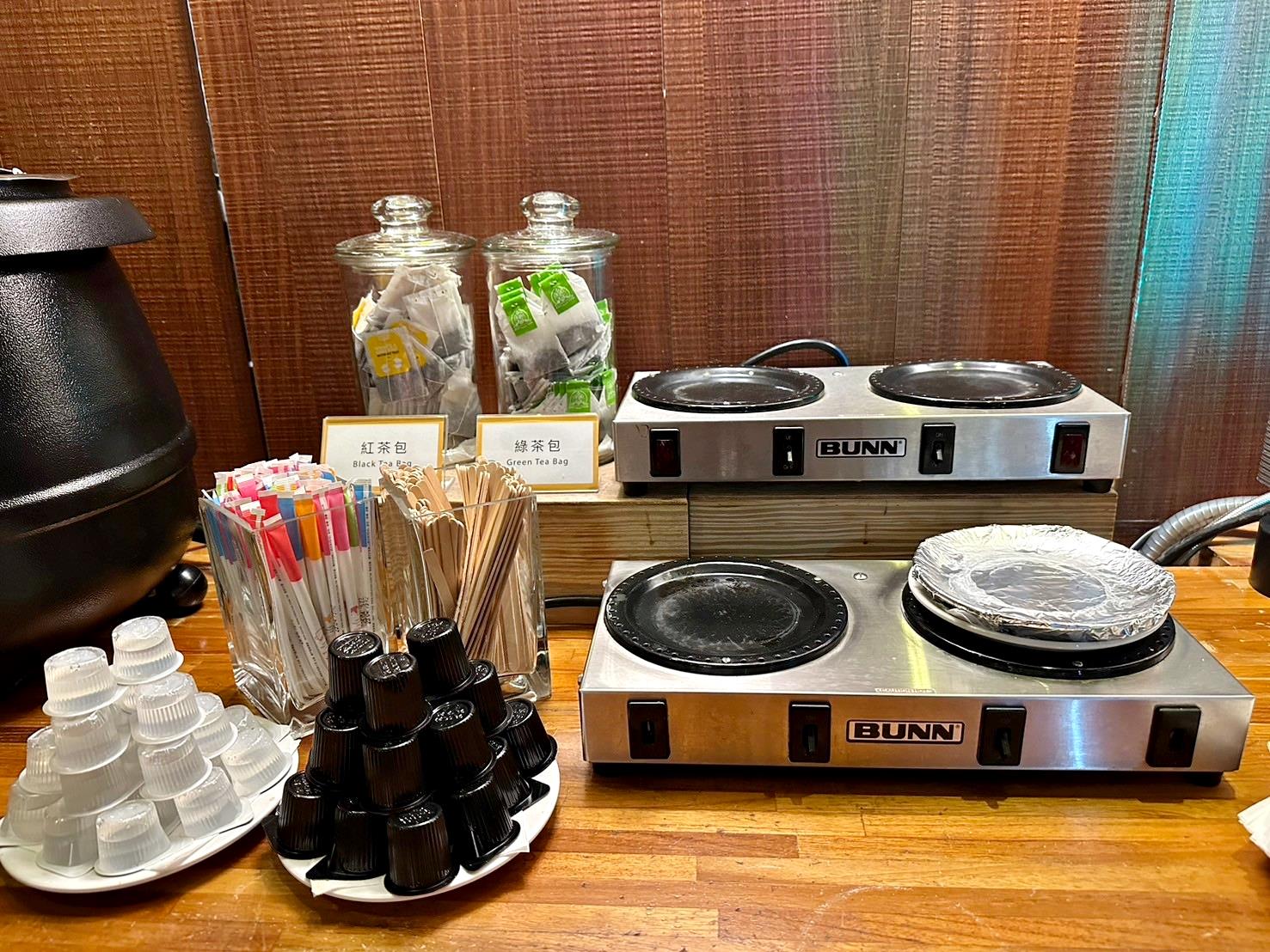 台北市萬華區住宿推薦｜薆悅酒店西寧館 Inhouse Hotel Taipei｜台北捷運西門町站步行5分鐘，吃喝玩樂生活機能方便，盡享靜謐雅致住宿氛圍之薆悅酒店西寧館開箱分享！