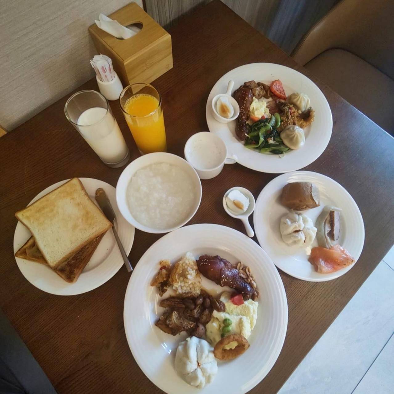 桃園市龜山區住宿推薦｜悅徠舘商務飯店JOYFULTEL｜機場捷運長庚醫院站步行17分鐘，旅人尊享多樣服務設施，享受舒適如家溫馨氛圍之悅徠舘開箱分享！