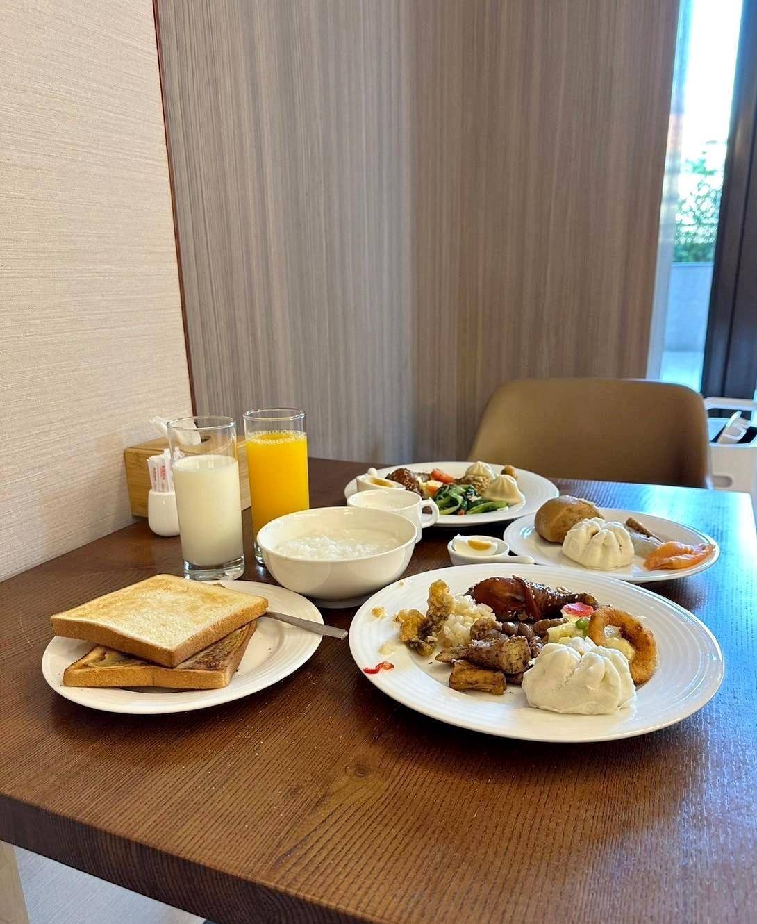 桃園市龜山區住宿推薦｜悅徠舘商務飯店JOYFULTEL｜機場捷運長庚醫院站步行17分鐘，旅人尊享多樣服務設施，享受舒適如家溫馨氛圍之悅徠舘開箱分享！