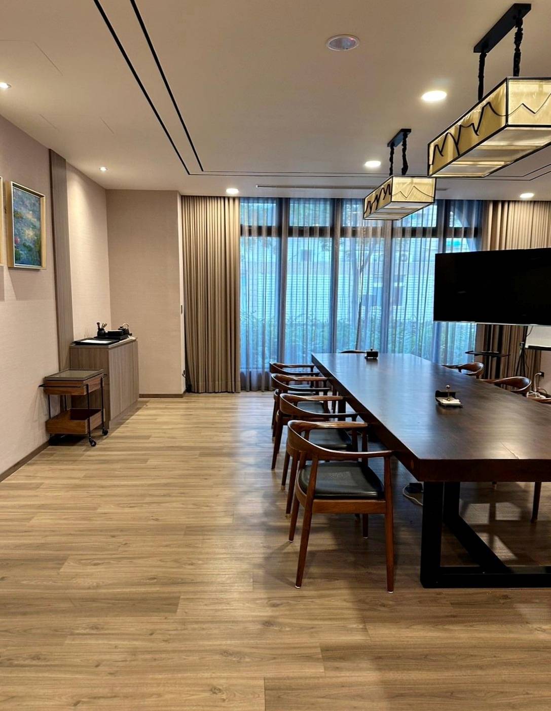 桃園市龜山區住宿推薦｜悅徠舘商務飯店JOYFULTEL｜機場捷運長庚醫院站步行17分鐘，旅人尊享多樣服務設施，享受舒適如家溫馨氛圍之悅徠舘開箱分享！