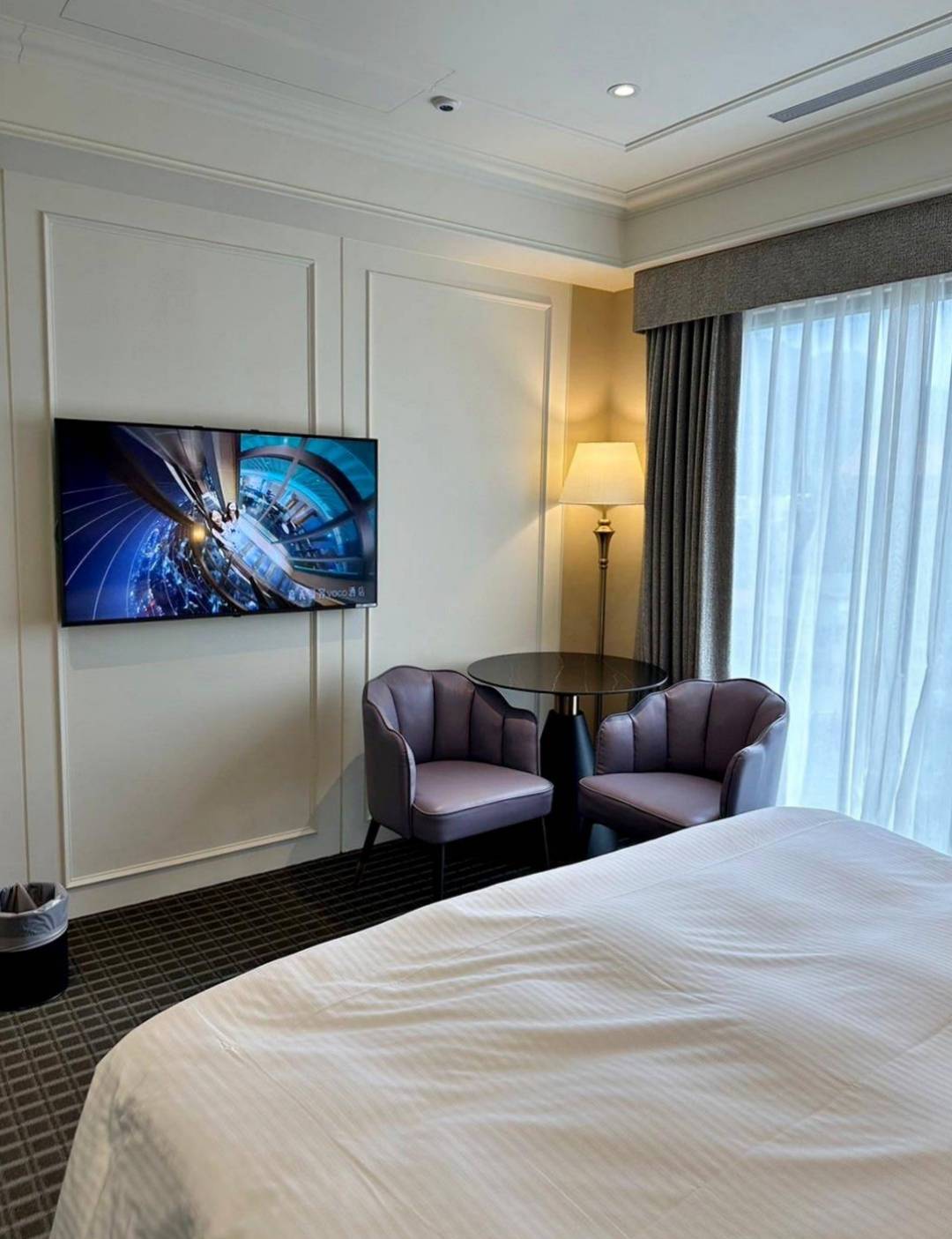 南投縣水里鄉住宿推薦｜福容徠旅水里店｜福容大飯店創建的輕旅品牌，坐擁山林裡的藝術旅店，遠離塵囂四周山林環繞之福容徠旅水里店開箱分享！