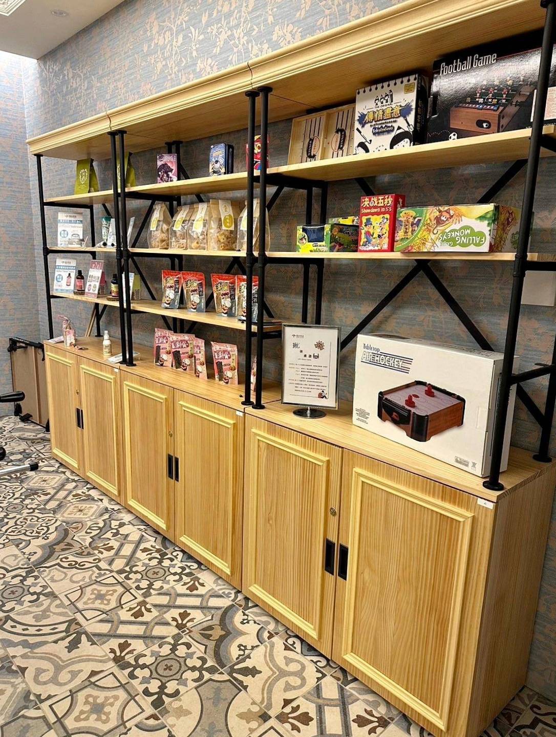 南投縣水里鄉住宿推薦｜福容徠旅水里店｜福容大飯店創建的輕旅品牌，坐擁山林裡的藝術旅店，遠離塵囂四周山林環繞之福容徠旅水里店開箱分享！