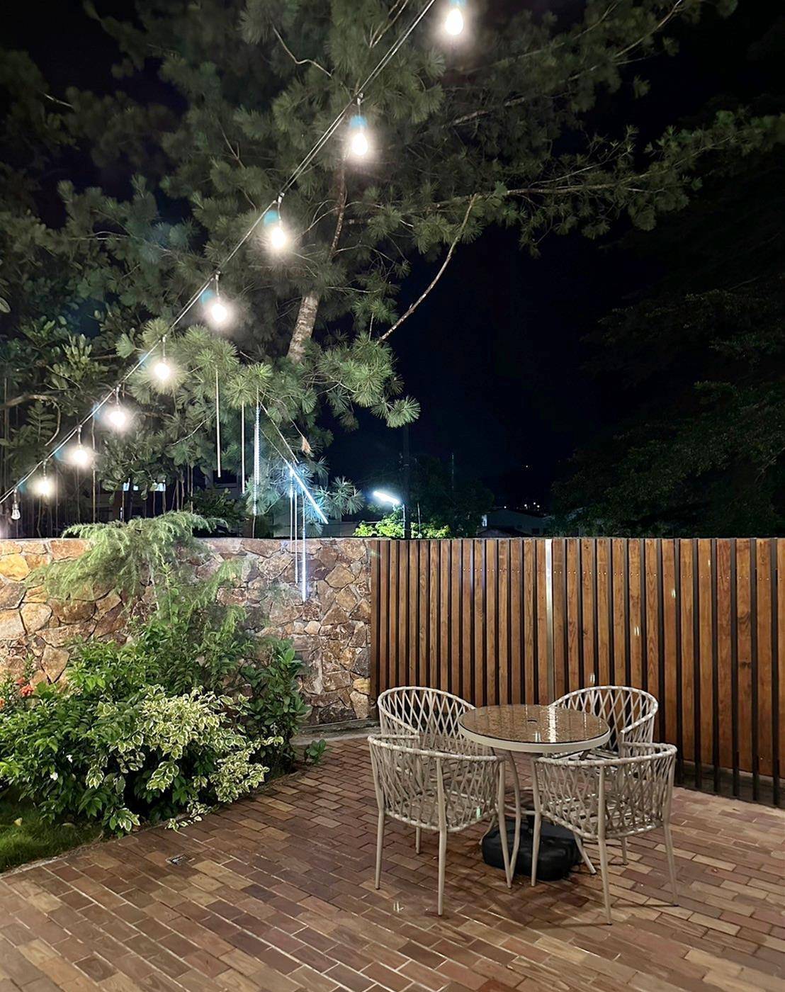 南投縣水里鄉住宿推薦｜福容徠旅水里店｜福容大飯店創建的輕旅品牌，坐擁山林裡的藝術旅店，遠離塵囂四周山林環繞之福容徠旅水里店開箱分享！