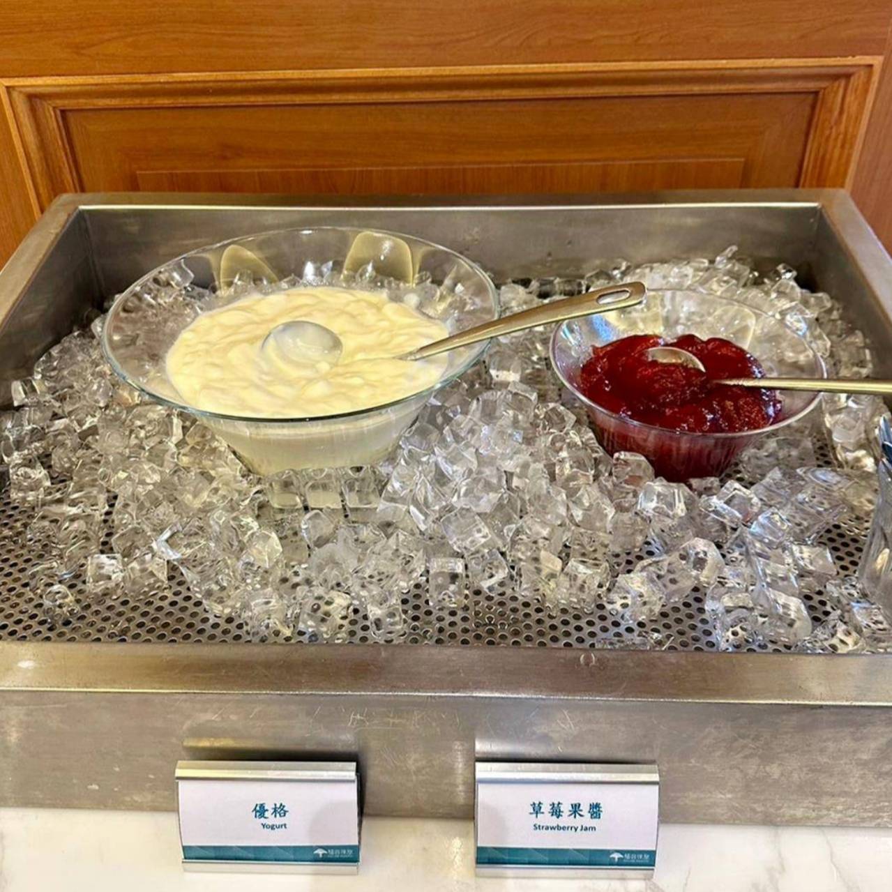 南投縣水里鄉住宿推薦｜福容徠旅水里店｜福容大飯店創建的輕旅品牌，坐擁山林裡的藝術旅店，遠離塵囂四周山林環繞之福容徠旅水里店開箱分享！