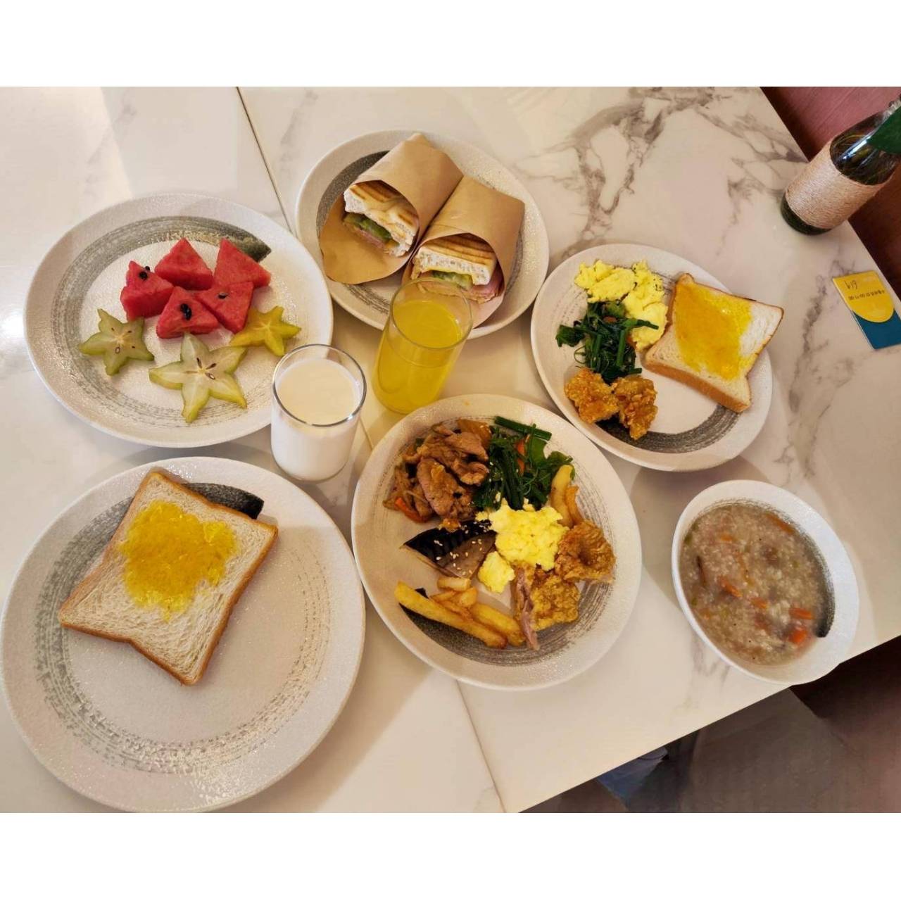 南投縣水里鄉住宿推薦｜福容徠旅水里店｜福容大飯店創建的輕旅品牌，坐擁山林裡的藝術旅店，遠離塵囂四周山林環繞之福容徠旅水里店開箱分享！