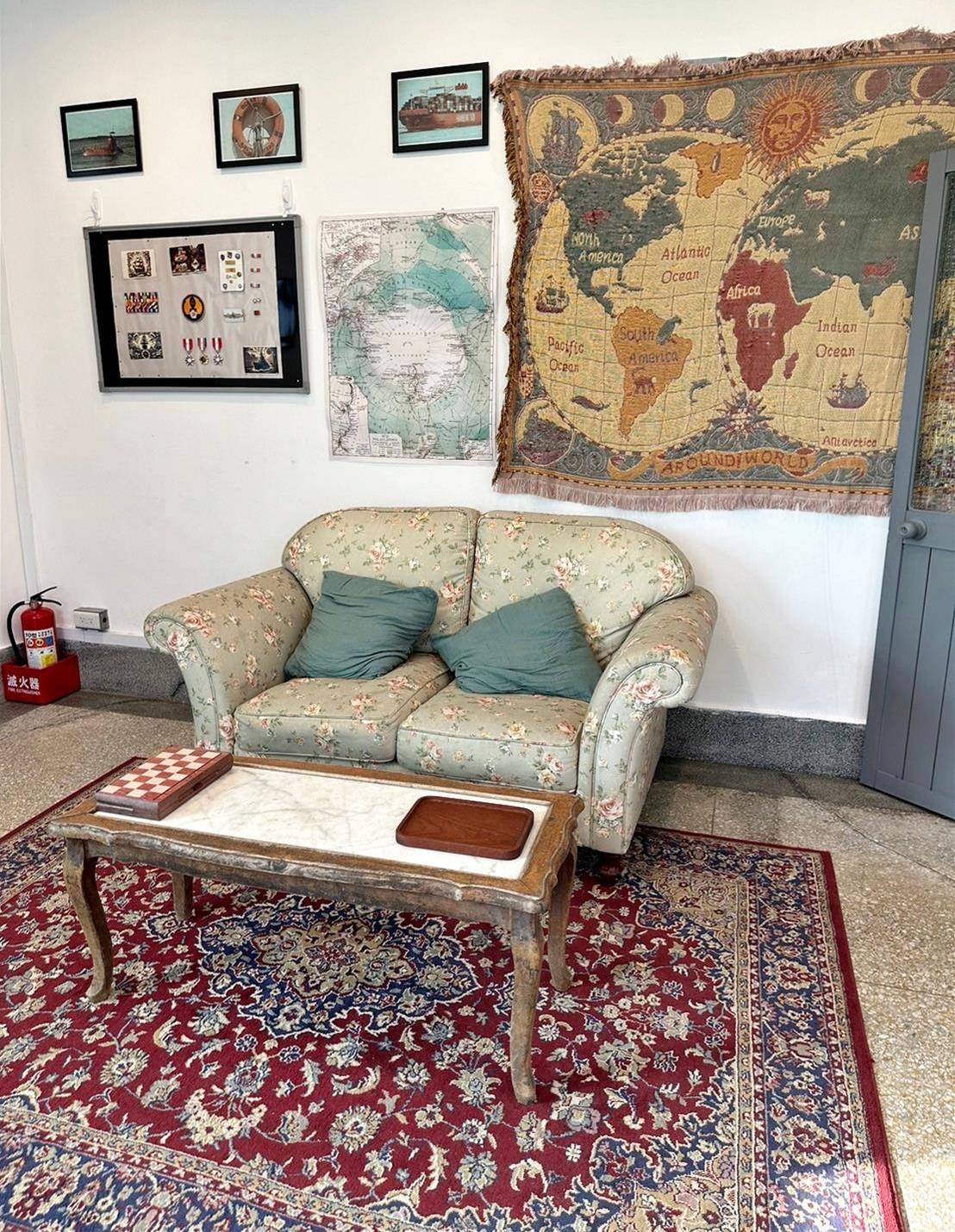 台中清水區住宿推薦|高美燈塔園區|全台唯一可泊宿燈塔園區民宿,登塔可眺望高美濕地全景之高美燈塔園區入住心得分享! - 第51張圖 台中清水區住宿推薦|高美燈塔園區|全台唯一可泊宿燈塔園區民宿,登塔可眺望高美濕地全景之高美燈塔園區入住心得分享!