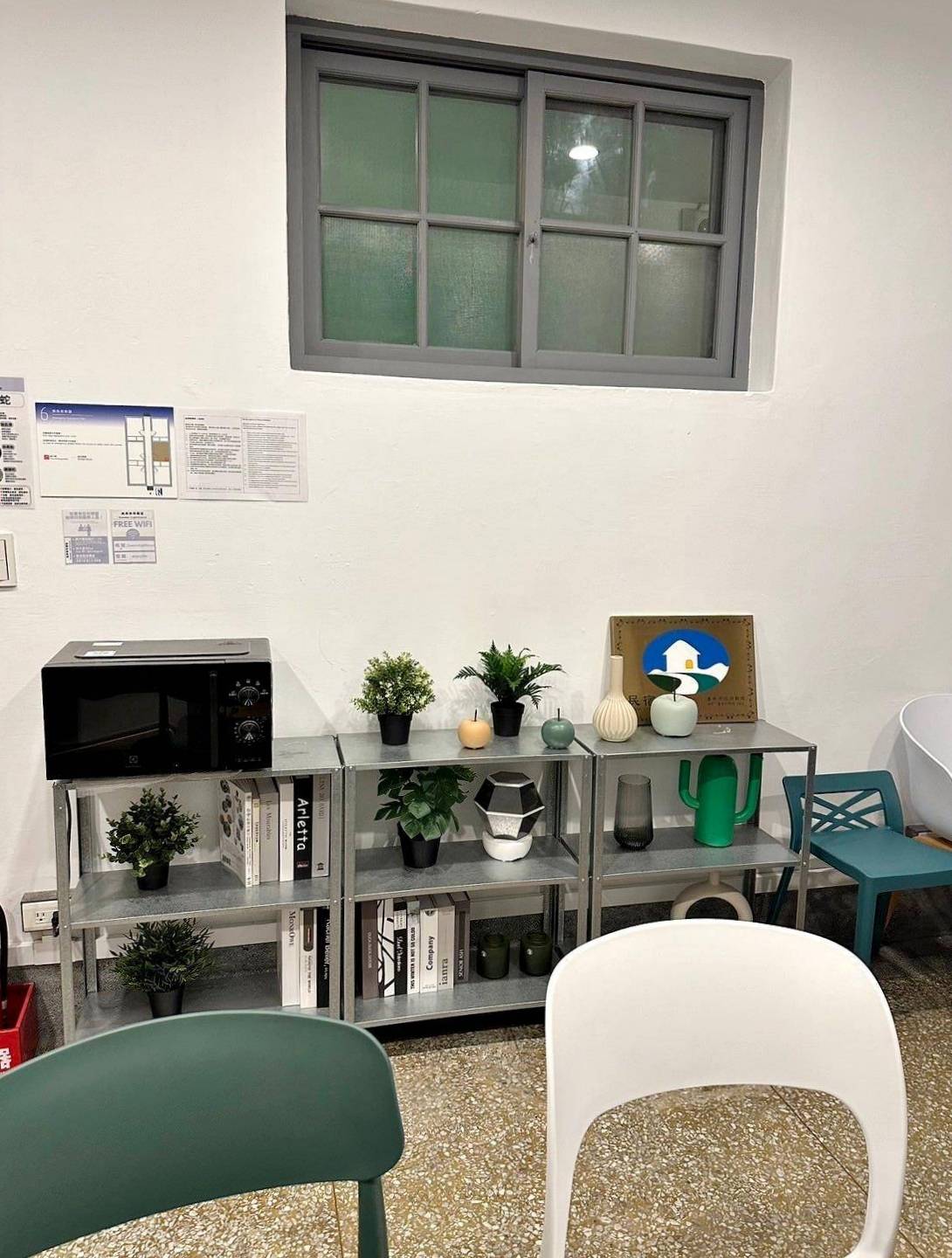 台中清水區住宿推薦|高美燈塔園區|全台唯一可泊宿燈塔園區民宿,登塔可眺望高美濕地全景之高美燈塔園區入住心得分享! - 第32張圖 台中清水區住宿推薦|高美燈塔園區|全台唯一可泊宿燈塔園區民宿,登塔可眺望高美濕地全景之高美燈塔園區入住心得分享!