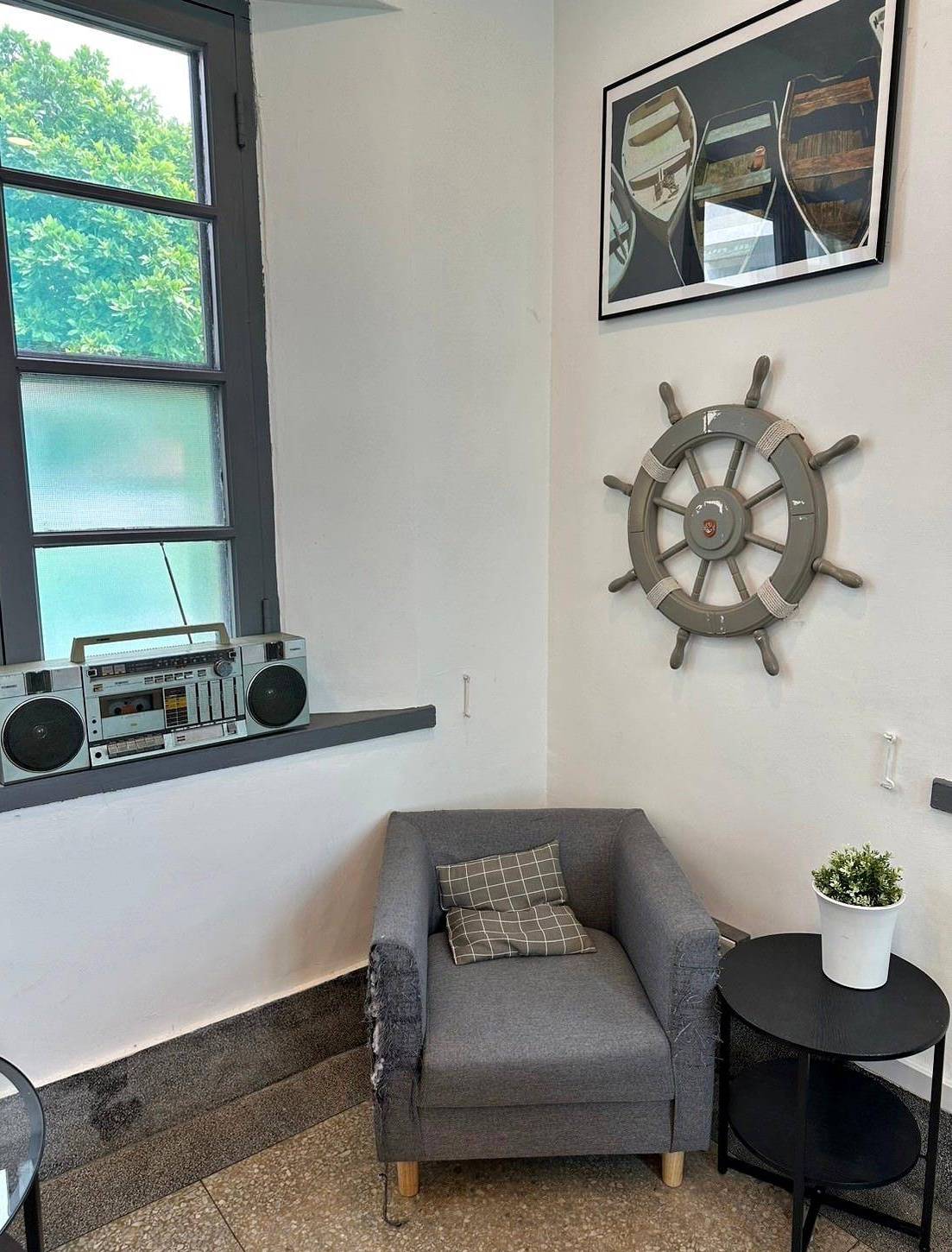 台中清水區住宿推薦|高美燈塔園區|全台唯一可泊宿燈塔園區民宿,登塔可眺望高美濕地全景之高美燈塔園區入住心得分享! - 第53張圖 台中清水區住宿推薦|高美燈塔園區|全台唯一可泊宿燈塔園區民宿,登塔可眺望高美濕地全景之高美燈塔園區入住心得分享!