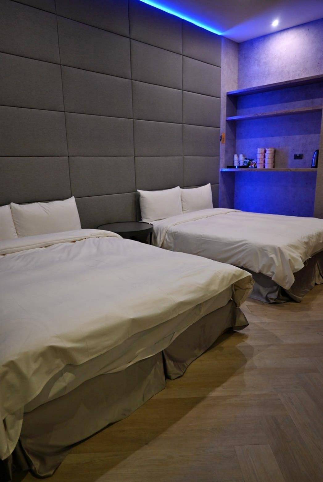 南投縣名間鄉住宿推薦｜雅薇漫旅行館｜超大獨立車庫精品旅館，現代兼具美學設計風格，舒適裝潢打造特色房型之雅薇漫旅行館入住心得分享！