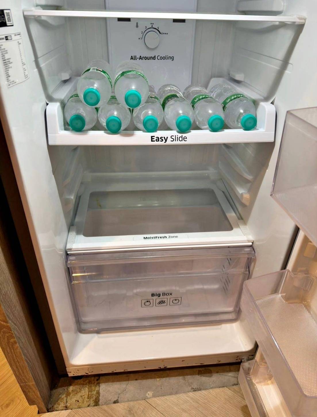 南投縣名間鄉住宿推薦｜雅薇漫旅行館｜超大獨立車庫精品旅館，現代兼具美學設計風格，舒適裝潢打造特色房型之雅薇漫旅行館入住心得分享！