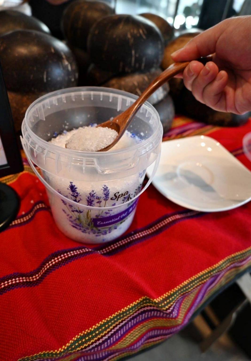 南投縣魚池鄉日月潭住宿推薦｜日月潭飯店晶澤會館THE CRYSTAL RESORT｜伊達邵商店街旁、一覽日月潭絕美湖景、媲美星級料理、亞覓湖景餐酒館美食應有盡有之晶澤會館一泊二食開箱分享！