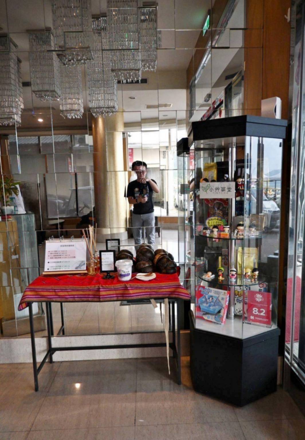 南投縣魚池鄉日月潭住宿推薦｜日月潭飯店晶澤會館THE CRYSTAL RESORT｜伊達邵商店街旁、一覽日月潭絕美湖景、媲美星級料理、亞覓湖景餐酒館美食應有盡有之晶澤會館一泊二食開箱分享！