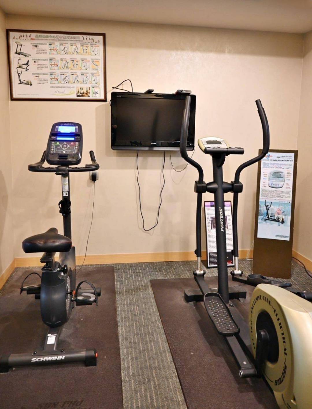 南投縣魚池鄉日月潭住宿推薦｜日月潭飯店晶澤會館THE CRYSTAL RESORT｜伊達邵商店街旁、一覽日月潭絕美湖景、媲美星級料理、亞覓湖景餐酒館美食應有盡有之晶澤會館一泊二食開箱分享！