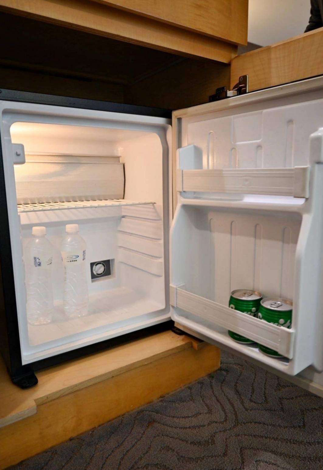 南投縣魚池鄉日月潭住宿推薦｜日月潭飯店晶澤會館THE CRYSTAL RESORT｜伊達邵商店街旁、一覽日月潭絕美湖景、媲美星級料理、亞覓湖景餐酒館美食應有盡有之晶澤會館一泊二食開箱分享！