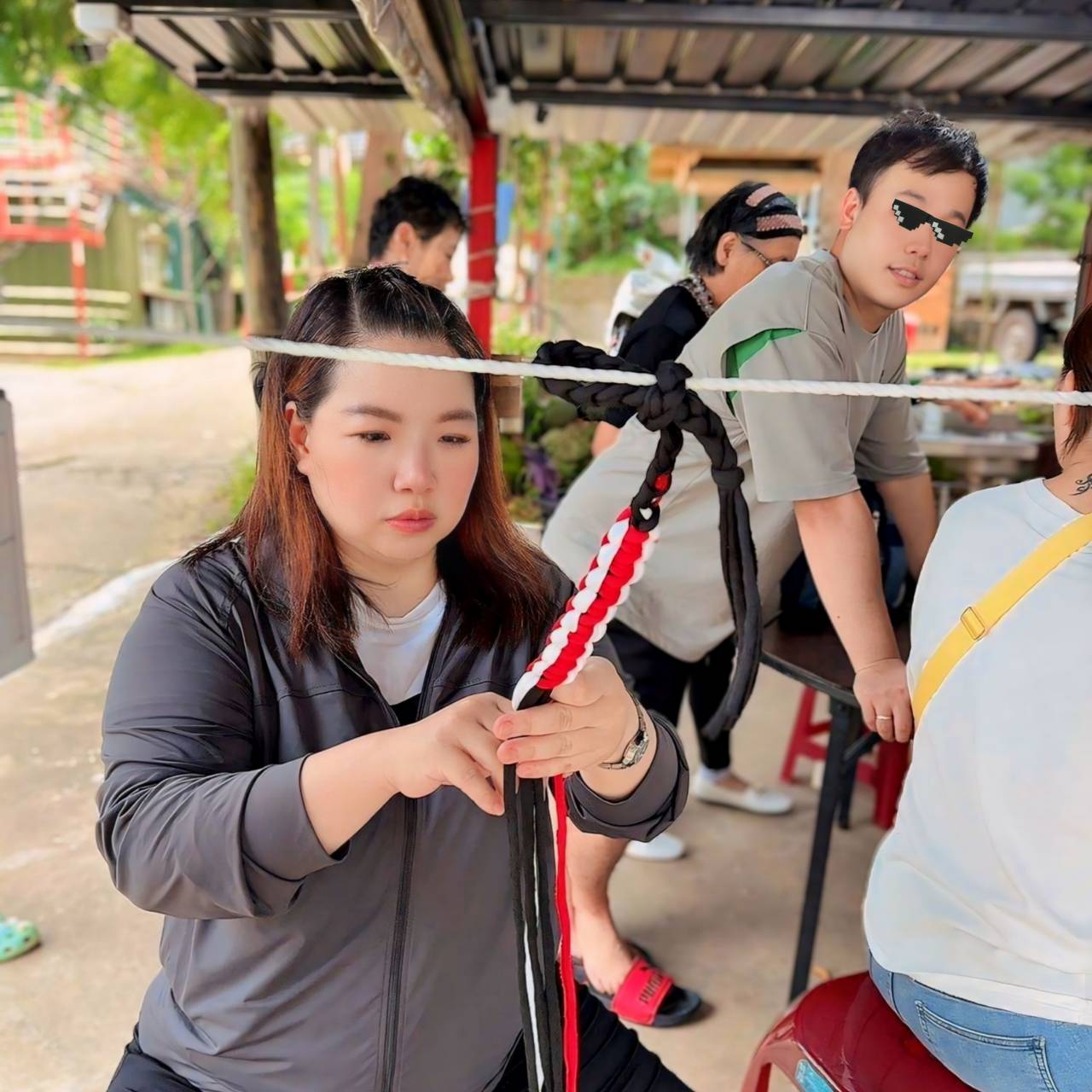 桃園市復興區露營推薦｜溪口台露營渡假園區｜夜宿諾美締露營車，兩側環山風景秀麗，適合各齡層之懶人露營入住心得分享！