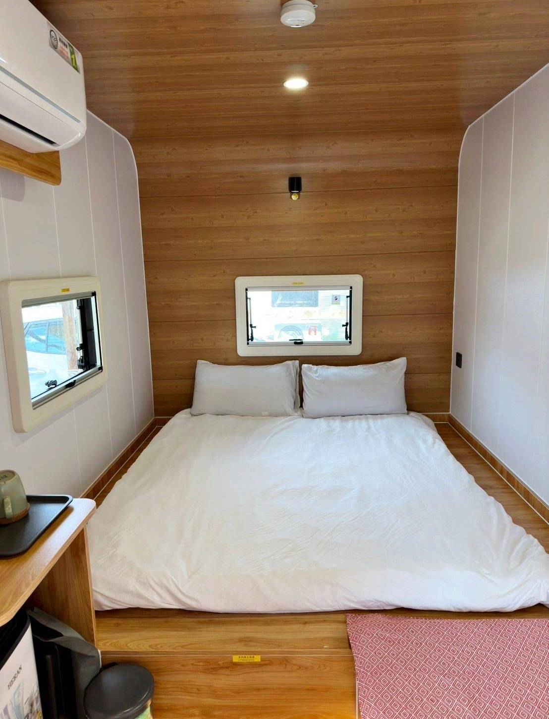 桃園市復興區露營推薦｜溪口台露營渡假園區｜夜宿諾美締露營車，兩側環山風景秀麗，適合各齡層之懶人露營入住心得分享！