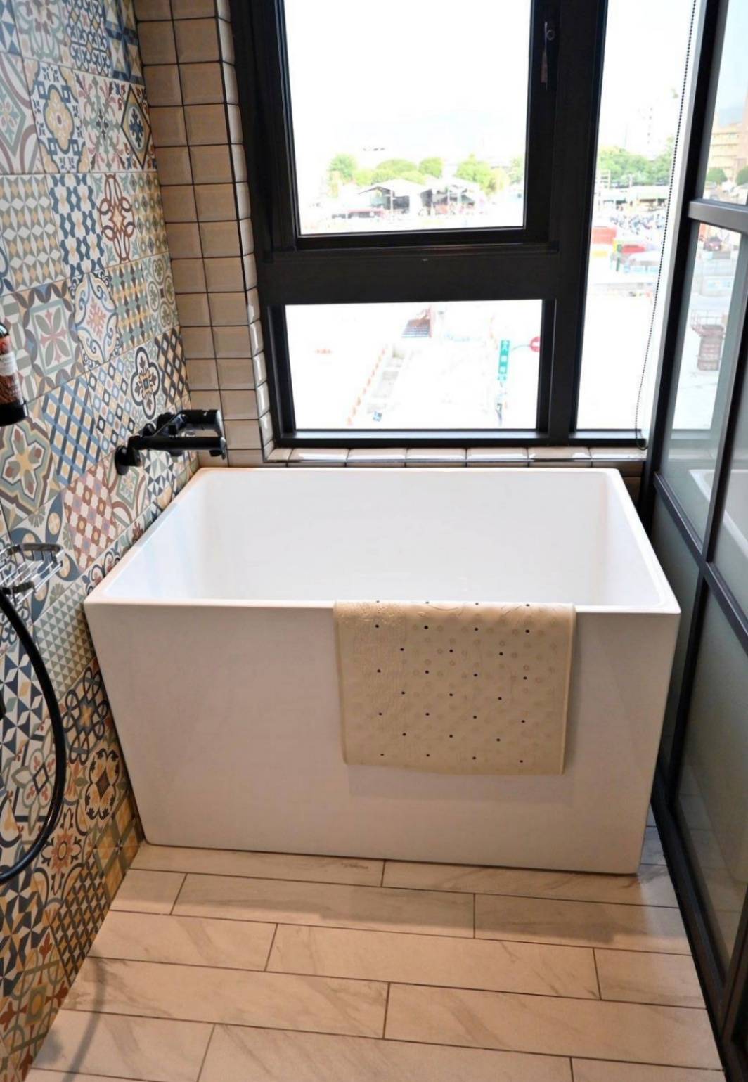 台中中區住宿推薦｜挪威森林行旅台中行旅3號館｜步行可達台中火車站，森林小語早餐輕食驚艷，每間客房設獨立對外窗，享受自在漫遊愜意時光之挪威森林行旅3號館入住心得分享！