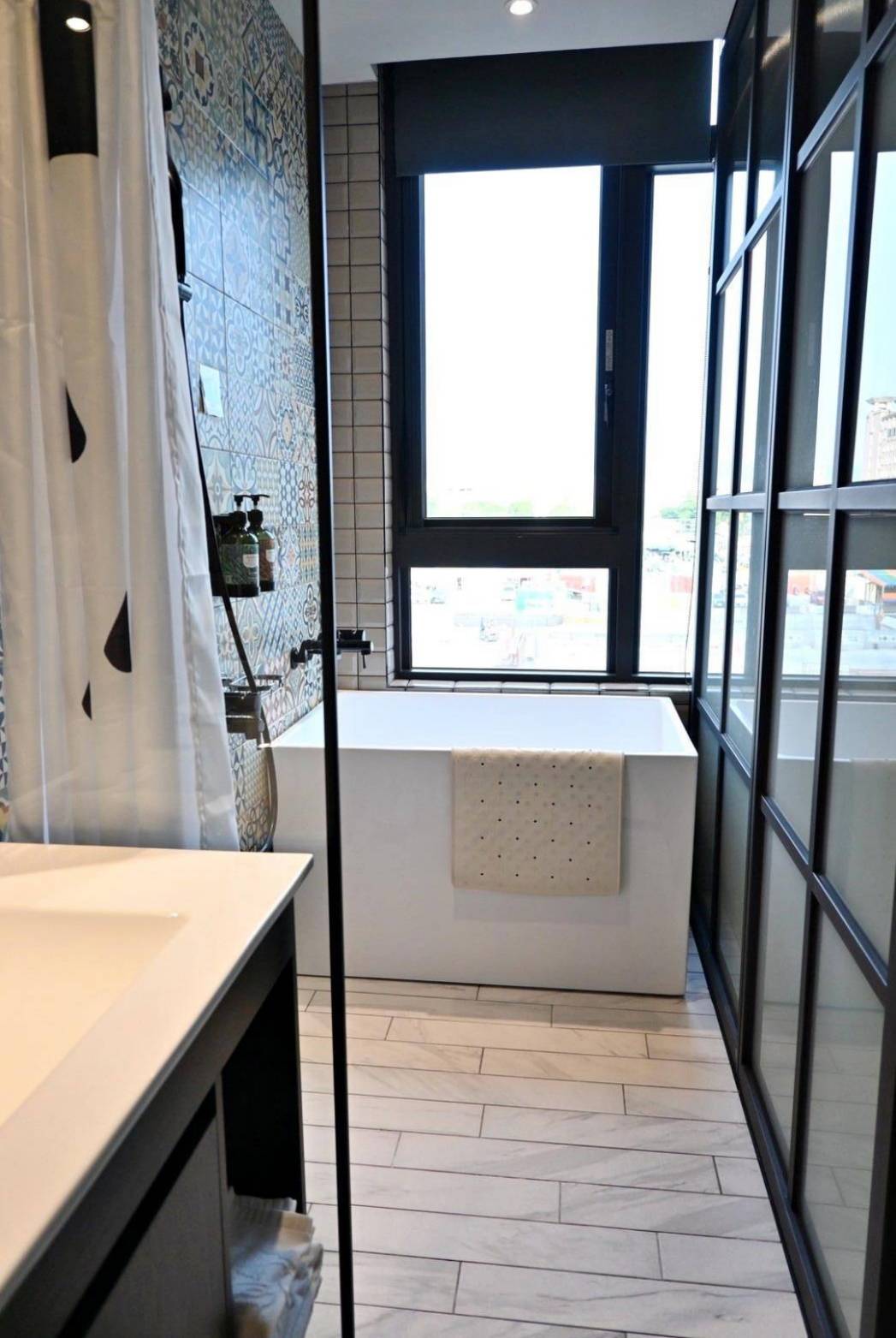 台中中區住宿推薦｜挪威森林行旅台中行旅3號館｜步行可達台中火車站，森林小語早餐輕食驚艷，每間客房設獨立對外窗，享受自在漫遊愜意時光之挪威森林行旅3號館入住心得分享！