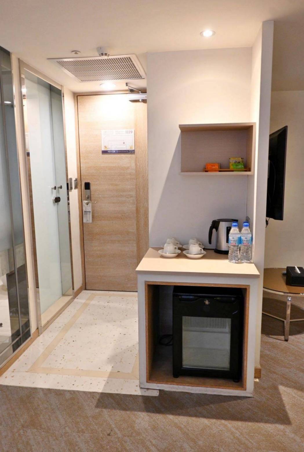 台中西屯區住宿推薦｜台中碧根逢甲酒店Beacon Hotel｜三訪入住碧根家庭套房，自助早餐豐富多樣，地下室設停車場，距離逢甲夜市步行僅1分鐘，吃喝玩樂生活機能一應俱全之碧根逢甲酒店入住心得分享！