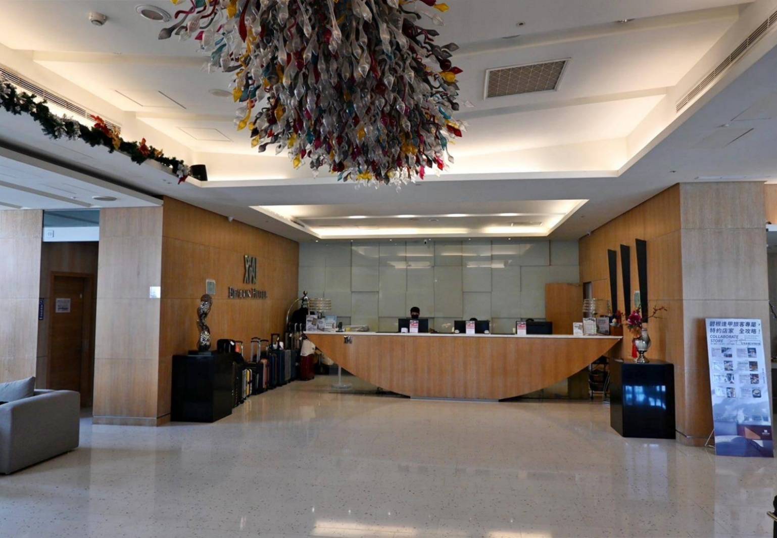 台中西屯區住宿推薦｜台中碧根逢甲酒店Beacon Hotel｜三訪入住碧根家庭套房，自助早餐豐富多樣，地下室設停車場，距離逢甲夜市步行僅1分鐘，吃喝玩樂生活機能一應俱全之碧根逢甲酒店入住心得分享！