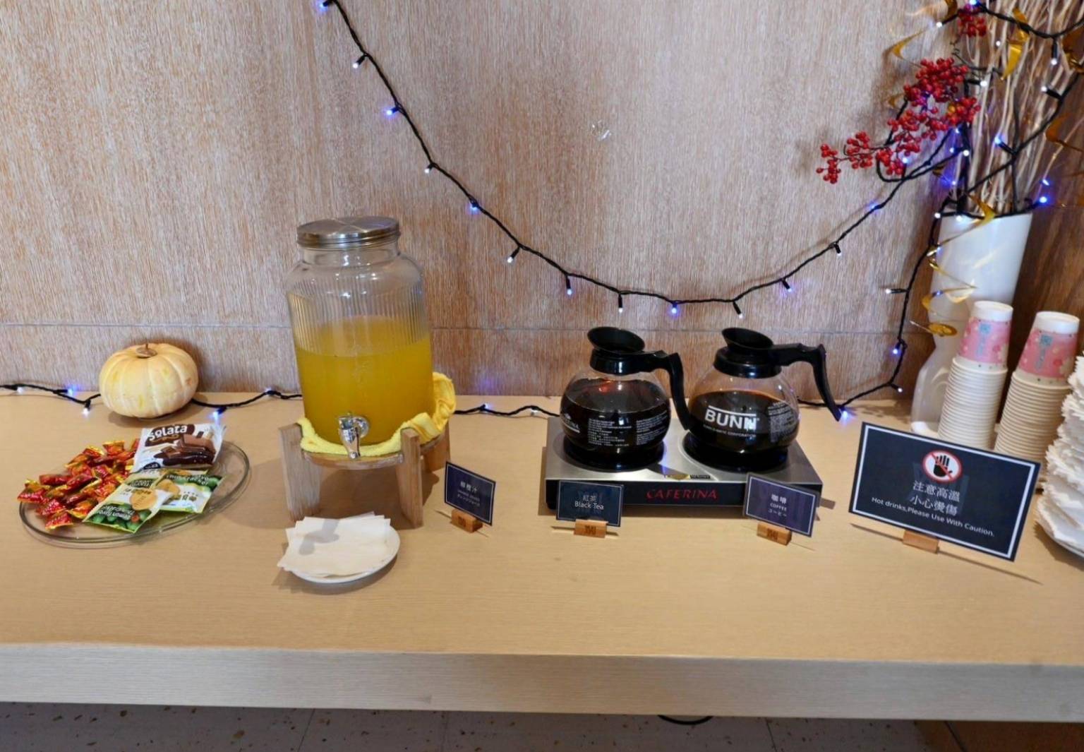 台中西屯區住宿推薦｜台中碧根逢甲酒店Beacon Hotel｜三訪入住碧根家庭套房，自助早餐豐富多樣，地下室設停車場，距離逢甲夜市步行僅1分鐘，吃喝玩樂生活機能一應俱全之碧根逢甲酒店入住心得分享！