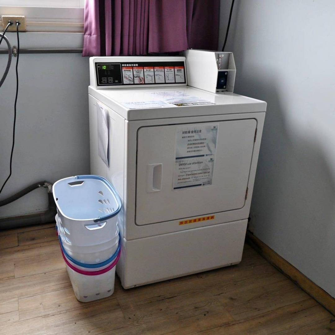 台中西屯區住宿推薦｜台中碧根逢甲酒店Beacon Hotel｜三訪入住碧根家庭套房，自助早餐豐富多樣，地下室設停車場，距離逢甲夜市步行僅1分鐘，吃喝玩樂生活機能一應俱全之碧根逢甲酒店入住心得分享！