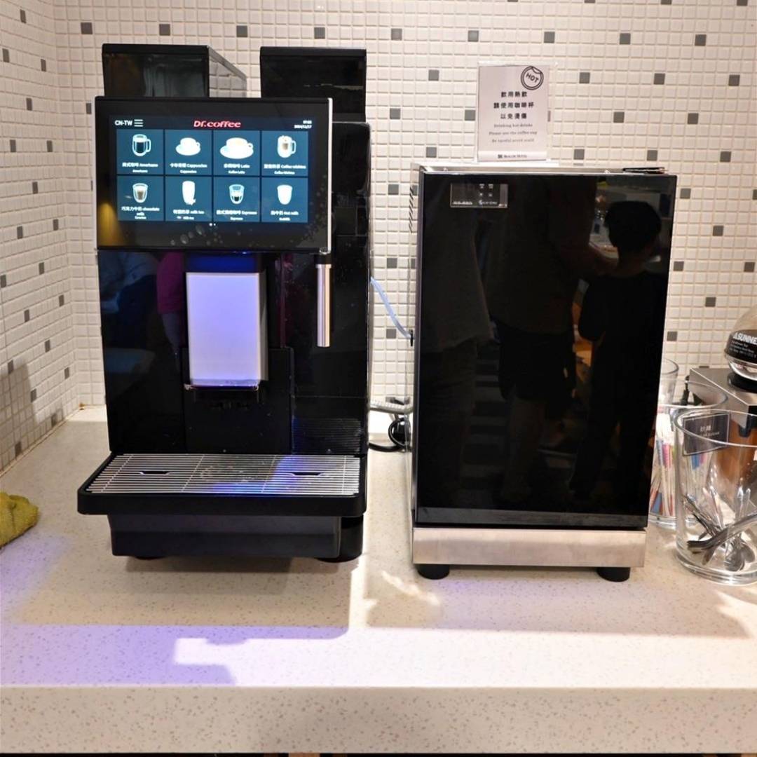 台中西屯區住宿推薦｜台中碧根逢甲酒店Beacon Hotel｜三訪入住碧根家庭套房，自助早餐豐富多樣，地下室設停車場，距離逢甲夜市步行僅1分鐘，吃喝玩樂生活機能一應俱全之碧根逢甲酒店入住心得分享！