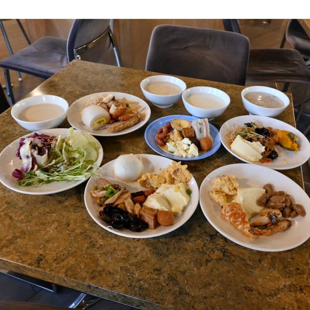 台中西屯區住宿推薦｜台中碧根逢甲酒店Beacon Hotel｜三訪入住碧根家庭套房，自助早餐豐富多樣，地下室設停車場，距離逢甲夜市步行僅1分鐘，吃喝玩樂生活機能一應俱全之碧根逢甲酒店入住心得分享！