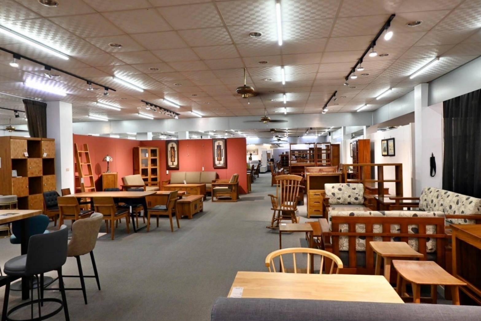 鹿港家具推薦｜彰化鹿港先進傢俱（iCAKU愛庫家居）｜彰化鹿港在地家具工廠，擁有3000坪賣場，家具寢具應有盡有，客製化滿足各種需求，輕鬆享有舒適質感居家生活！