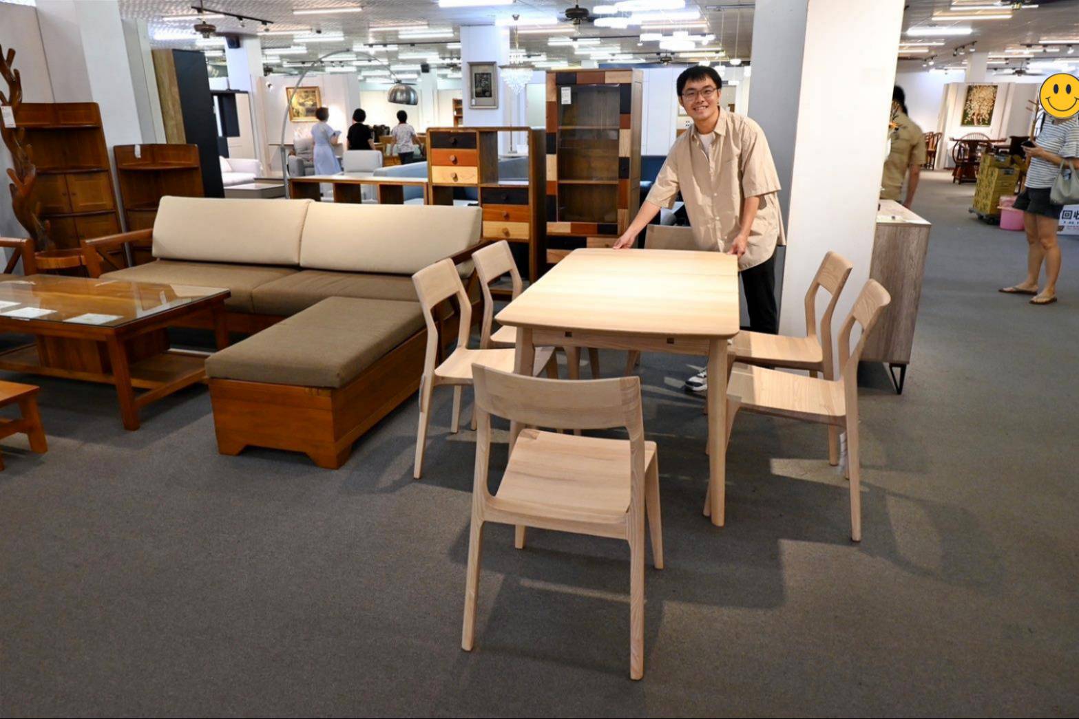 鹿港家具推薦｜彰化鹿港先進傢俱（iCAKU愛庫家居）｜彰化鹿港在地家具工廠，擁有3000坪賣場，家具寢具應有盡有，客製化滿足各種需求，輕鬆享有舒適質感居家生活！