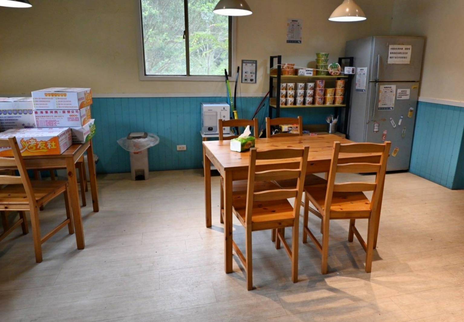 新竹縣尖石鄉露營推薦｜瀾音悠悠 Lanvillage｜夜宿尊爵太空艙，綠蔭扶疏風景宜人，適合各年齡層之懶人露營入住心得分享！