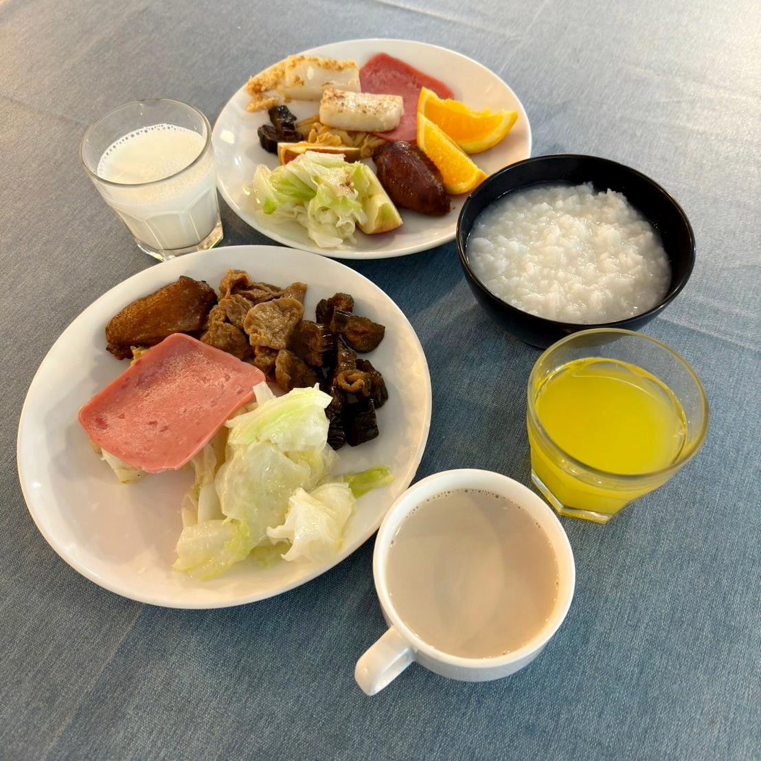 新竹縣尖石鄉露營推薦｜瀾音悠悠 Lanvillage｜夜宿尊爵太空艙，綠蔭扶疏風景宜人，適合各年齡層之懶人露營入住心得分享！