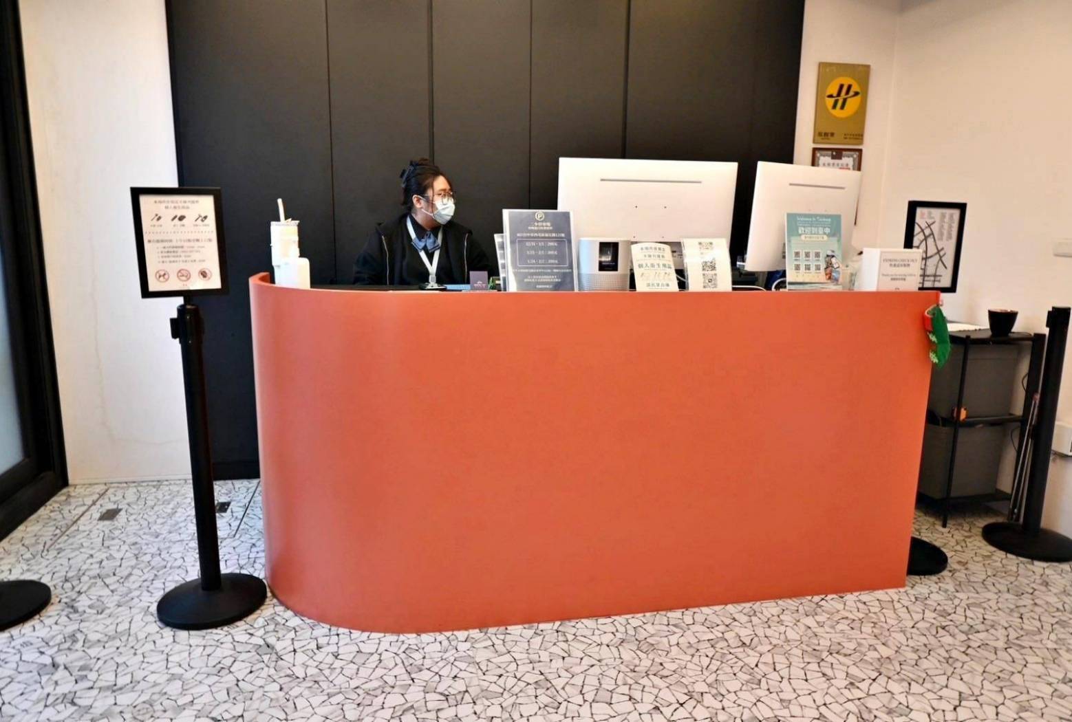 台中市西屯區住宿推薦｜享沃行旅 Joie de Inn｜每一間房型都有對外窗，提供寧靜舒適的住宿環境，輕鬆步行即到逢甲夜市，吃喝玩樂生活機能便利之享沃行旅入住心得分享！