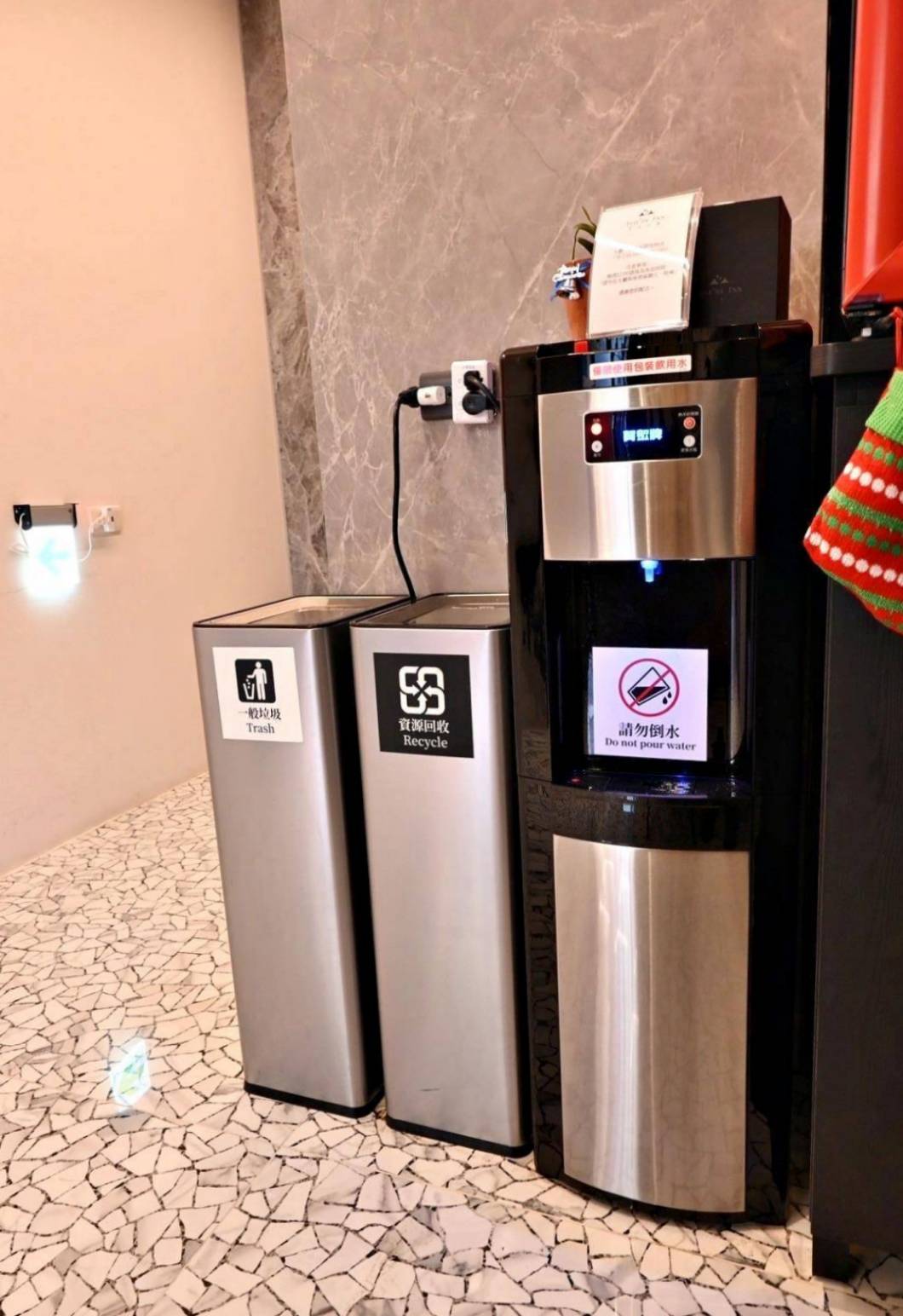 台中市西屯區住宿推薦｜享沃行旅 Joie de Inn｜每一間房型都有對外窗，提供寧靜舒適的住宿環境，輕鬆步行即到逢甲夜市，吃喝玩樂生活機能便利之享沃行旅入住心得分享！