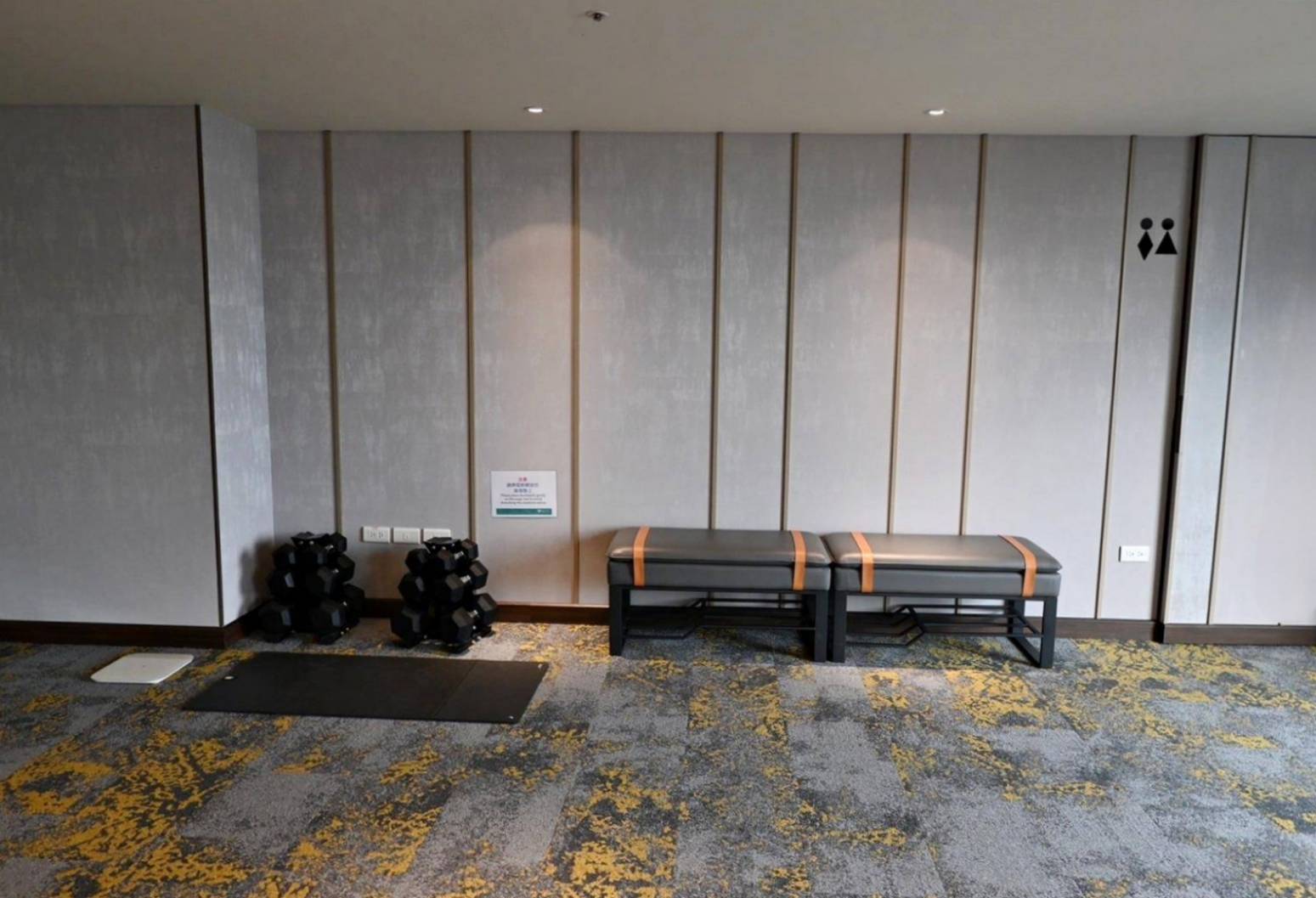 高雄市前金區住宿推薦｜福容徠旅高雄店｜福容大飯店創建的輕旅品牌，步行至高雄前金捷運站僅3分鐘，免費迎賓飲品點心及健身房之福容徠旅高雄店開箱分享！