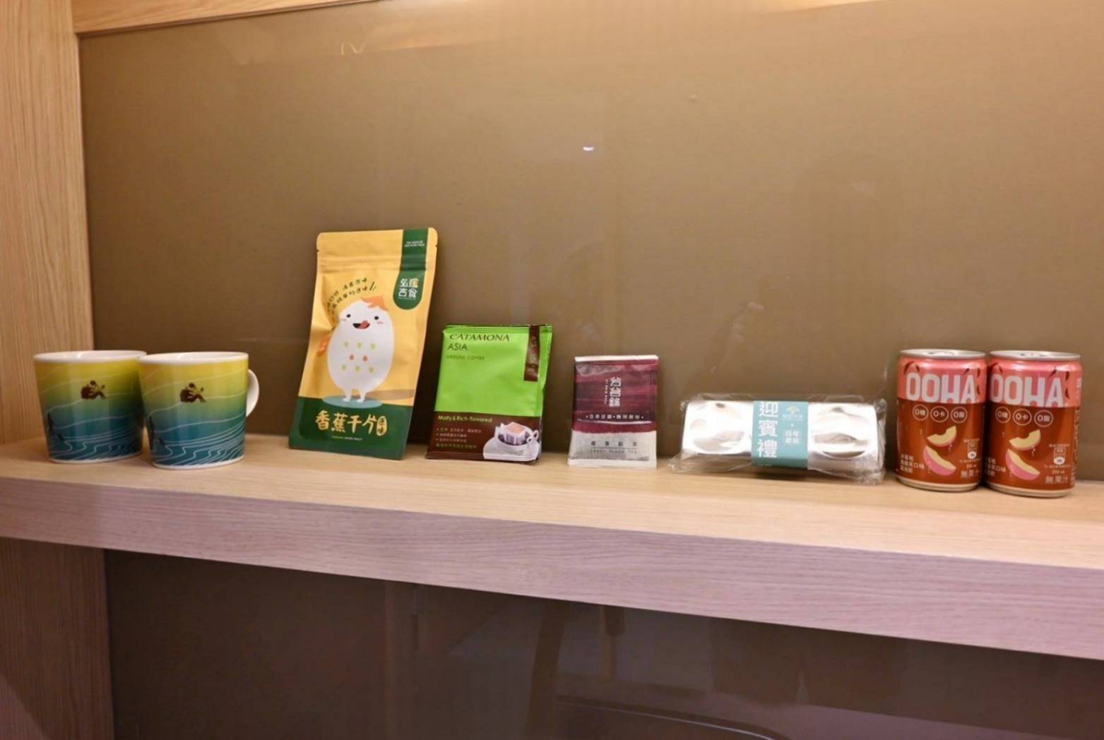 高雄市前金區住宿推薦｜福容徠旅高雄店｜福容大飯店創建的輕旅品牌，步行至高雄前金捷運站僅3分鐘，免費迎賓飲品點心及健身房之福容徠旅高雄店開箱分享！