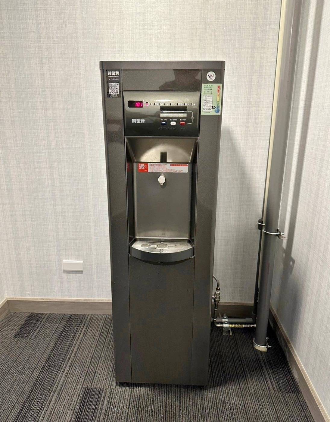 高雄市前金區住宿推薦｜福容徠旅高雄店｜福容大飯店創建的輕旅品牌，步行至高雄前金捷運站僅3分鐘，免費迎賓飲品點心及健身房之福容徠旅高雄店開箱分享！