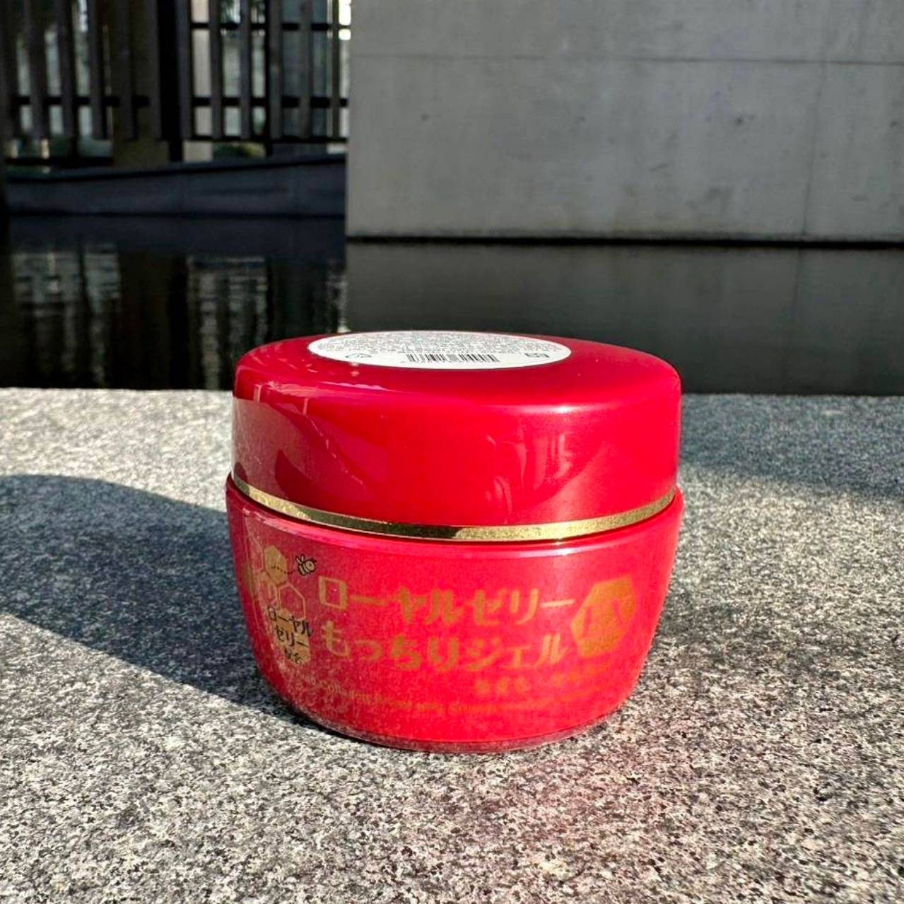 換季首選保養推薦|OZIO歐姬兒蜂王乳凝露EX(紅瓶)|熟齡肌的極致首選,全新升級上市,舒緩乾燥肌膚,保養肌膚一瓶完勝! - 第21張圖 換季首選保養推薦|OZIO歐姬兒蜂王乳凝露EX(紅瓶)|熟齡肌的極致首選,全新升級上市,舒緩乾燥肌膚,保養肌膚一瓶完勝!