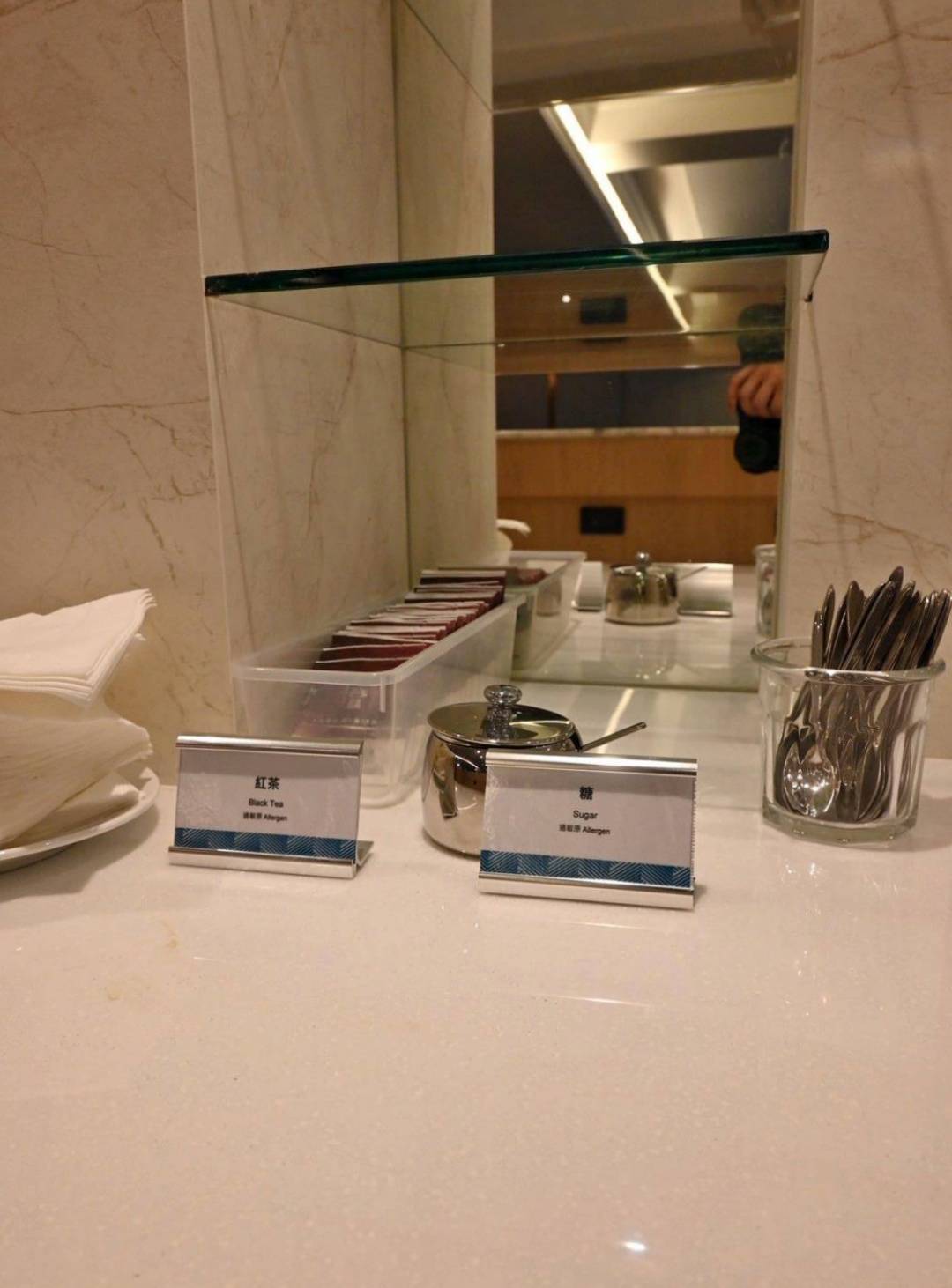 桃園市中壢區住宿推薦｜福容徠旅中壢店｜福容大飯店創建的輕旅品牌，步行至中壢車站僅4分鐘，地理位置絕佳，免費迎賓飲品點心及健身房之福容徠旅中壢店開箱分享！