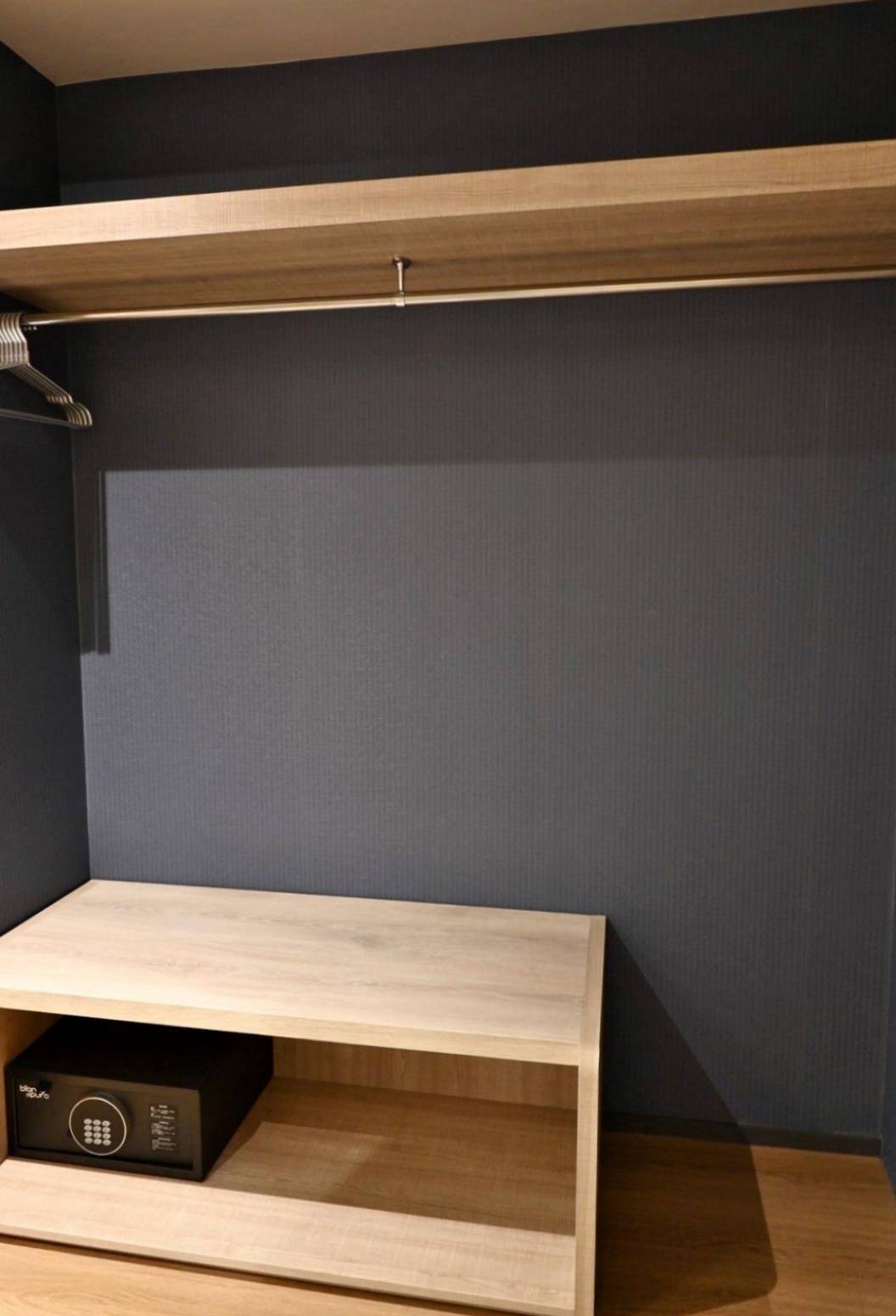 桃園市中壢區住宿推薦｜福容徠旅中壢店｜福容大飯店創建的輕旅品牌，步行至中壢車站僅4分鐘，地理位置絕佳，免費迎賓飲品點心及健身房之福容徠旅中壢店開箱分享！